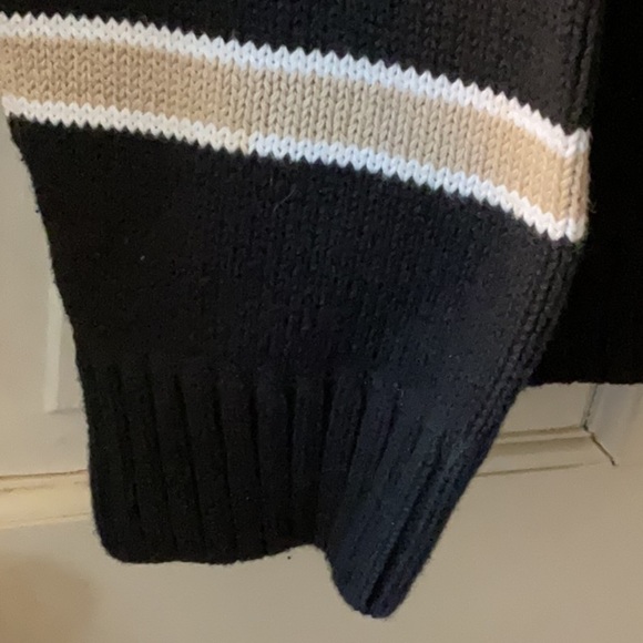 Men’s Basic Edition sweater large - Picture 5 of 5